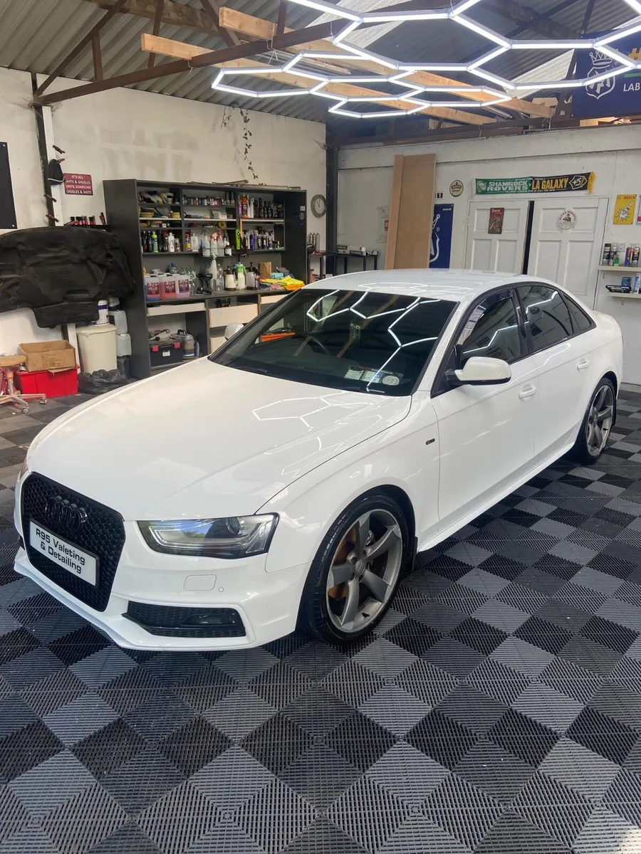 Audi A4 2.0 TDI S-line Black Edition NCT Oct 2026! - Image 1