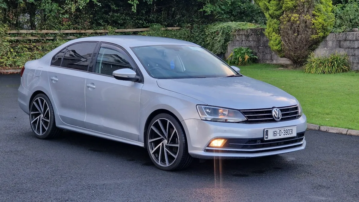 Volkswagen Jetta 2016 - Image 1