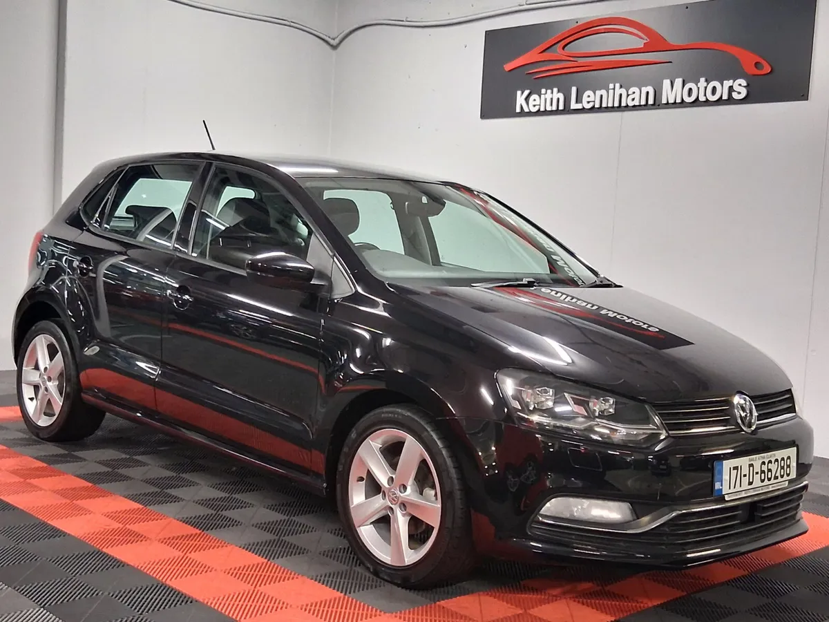 2017 Volkswagen Polo **AUTO  - HIGH SPEC** - Image 1