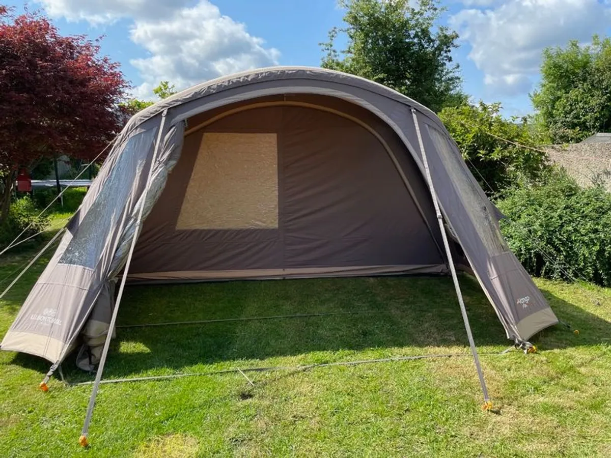 Vango airbeam 8xl tent - Image 3