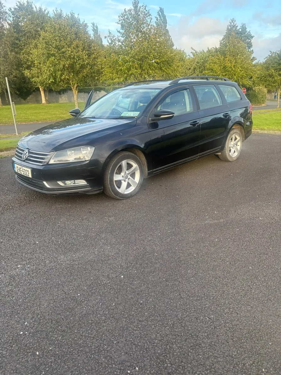 Car - Image 3