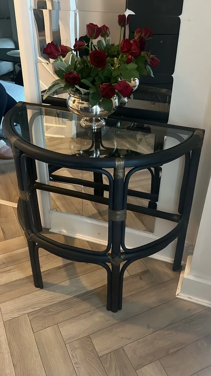 Stylish Demi-lune Bamboo console table refurbished - Image 3