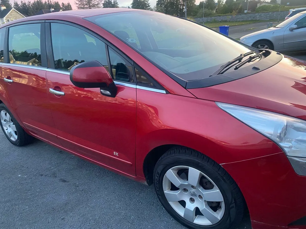 Car - Image 4