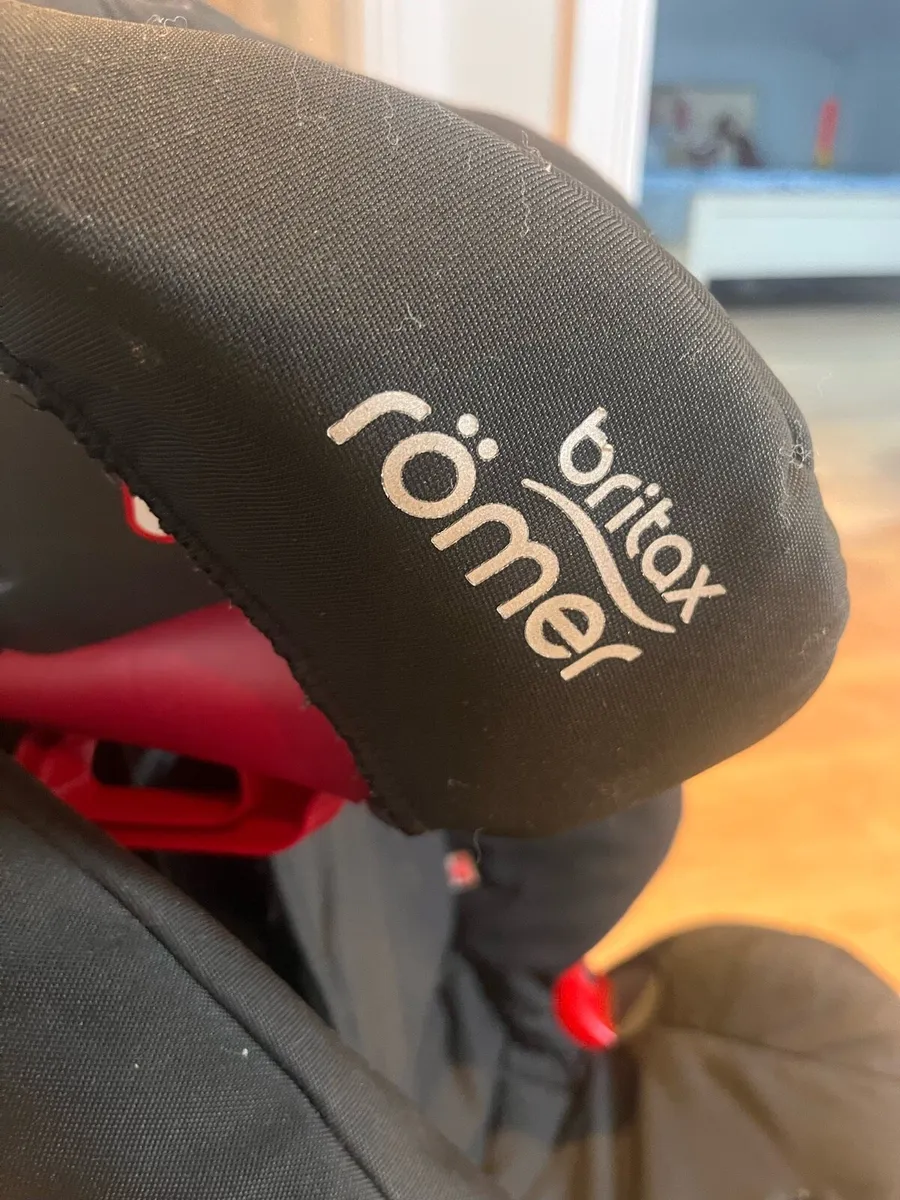 Car seat - Image 2