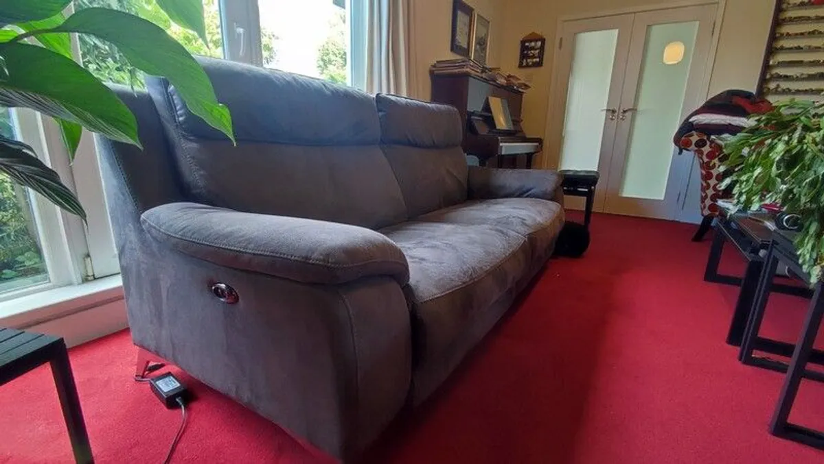 3 seater sofa - Image 1