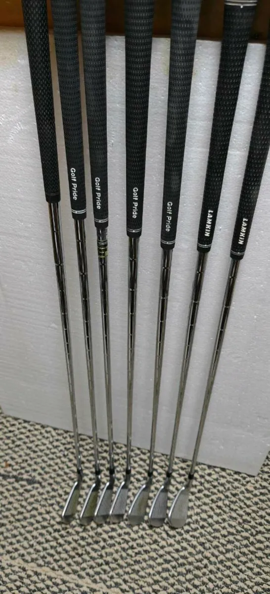 Golf clubs - Image 1
