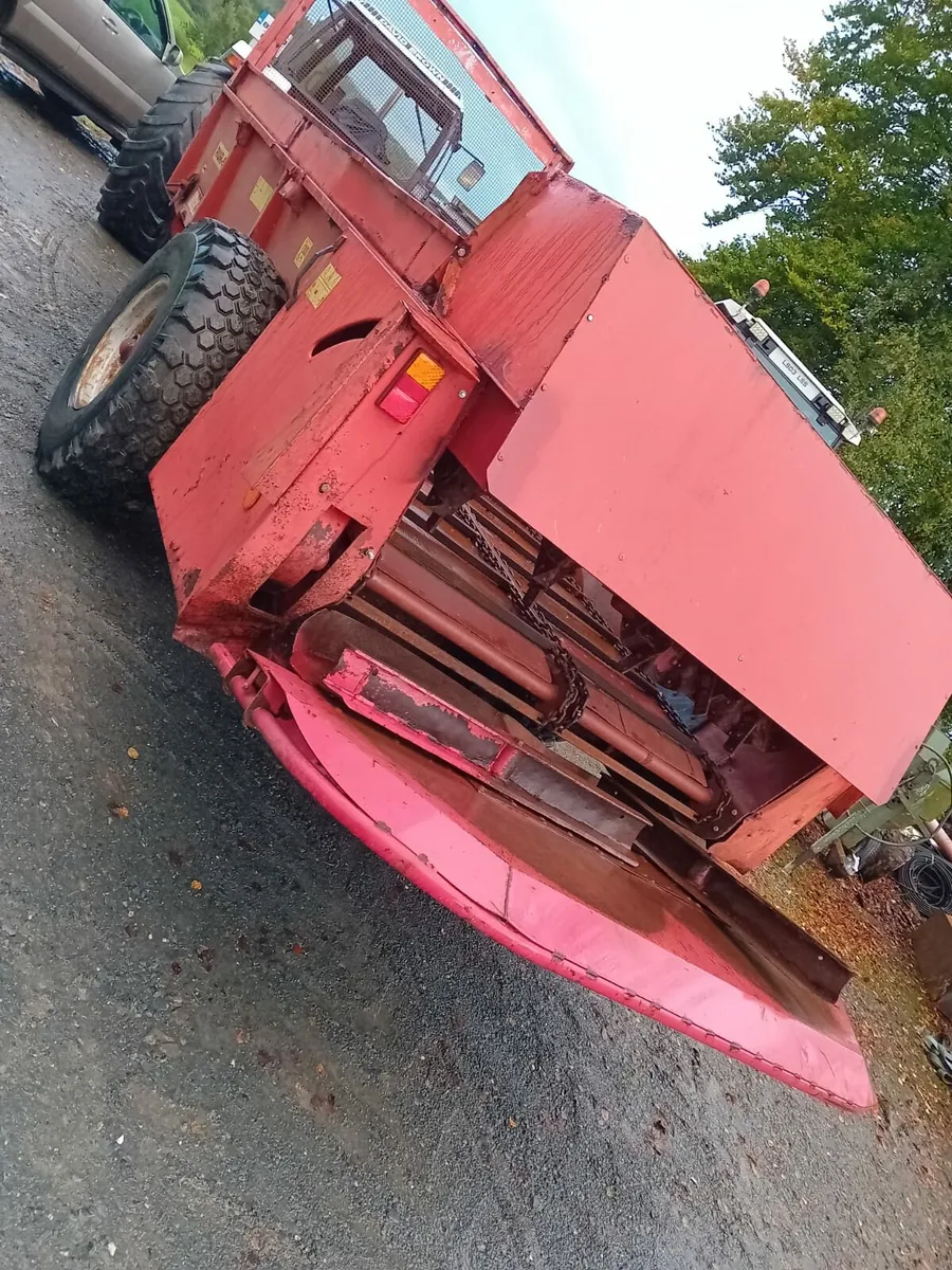 Zetor muck spreader - Image 1