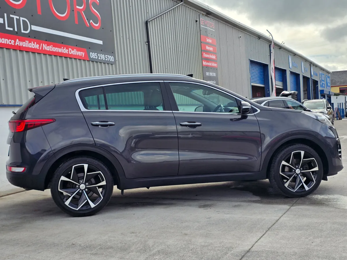 2018 KIA SPORTAGE 1.7 CRDI PLATINUM MODEL - Image 4
