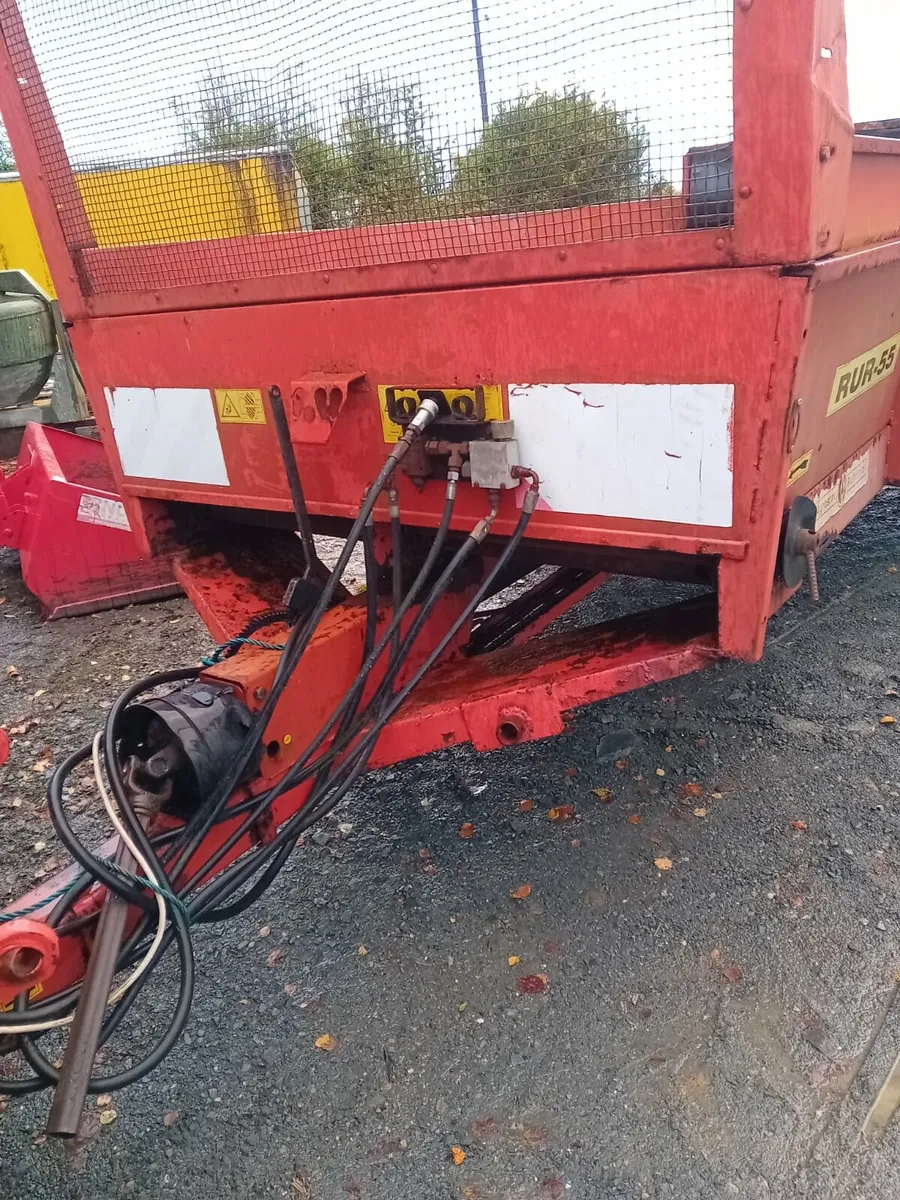 Zetor muck spreader - Image 3