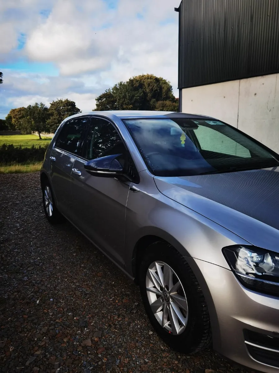 Volkswagen Golf Trendline (2013) – Automatic - Image 2