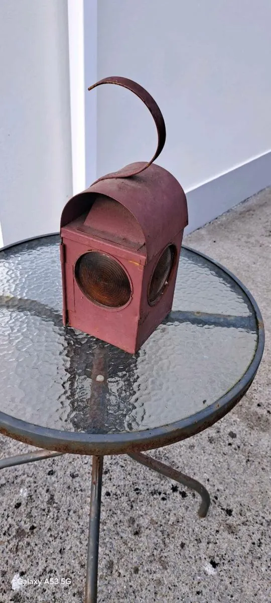 Old irish  concill  lamp - Image 1