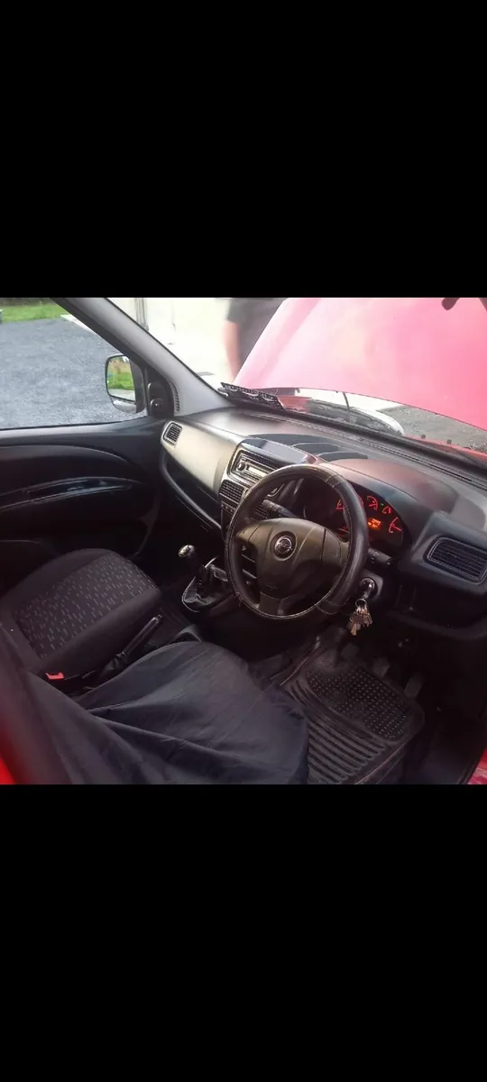 Opel Combo 2014 - Image 3