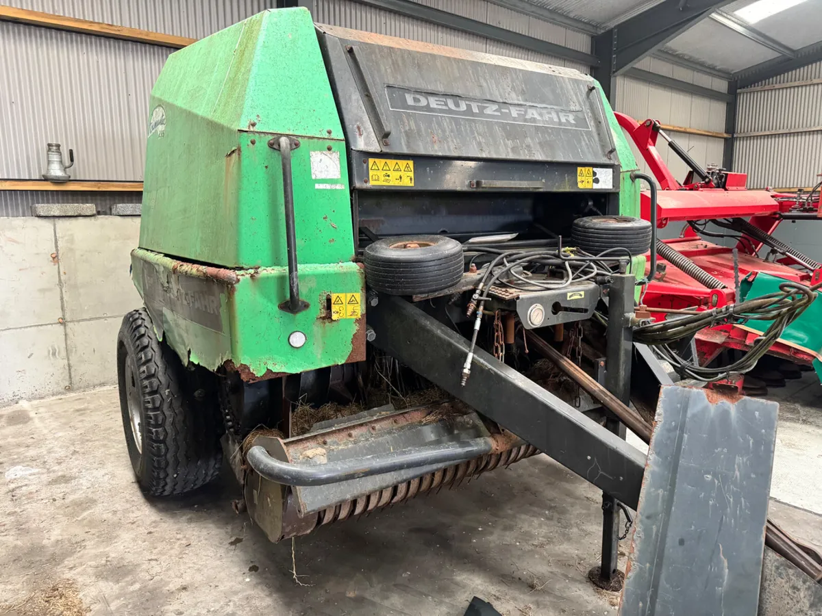 Deutz Baler - Image 1