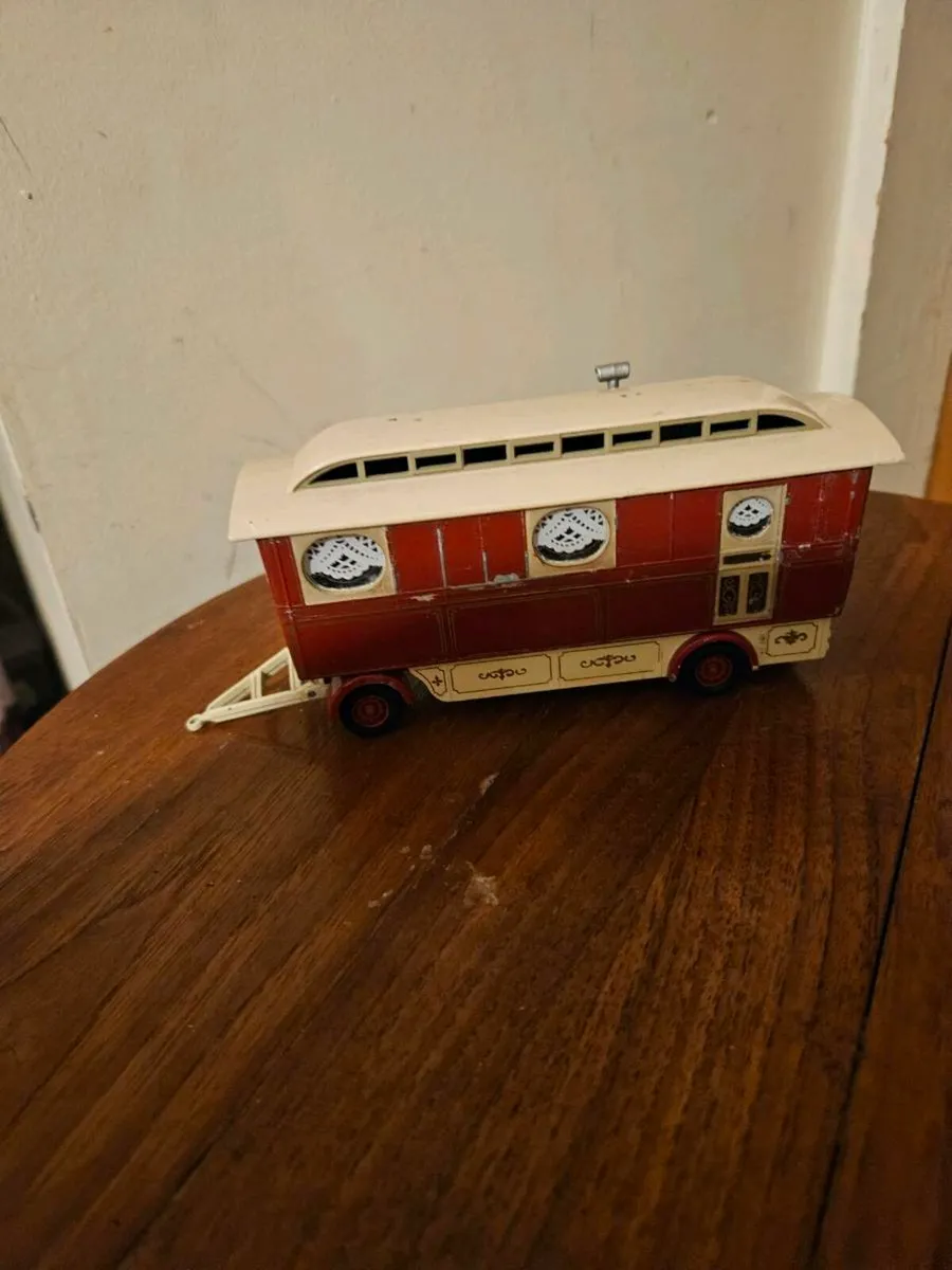 Corgi Circus Fair Ground Showmans Range Trailer - Image 1