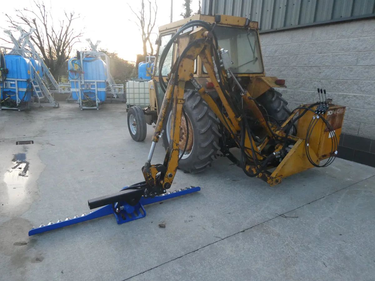 Bomford 435 with Fingerbar - Image 2