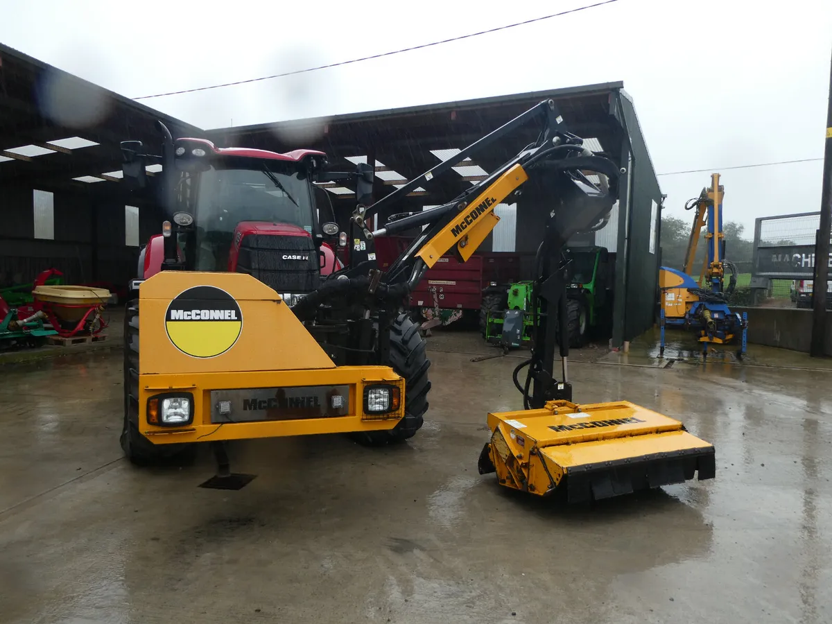 McConnel PA5360 Hedgecutter - Image 2