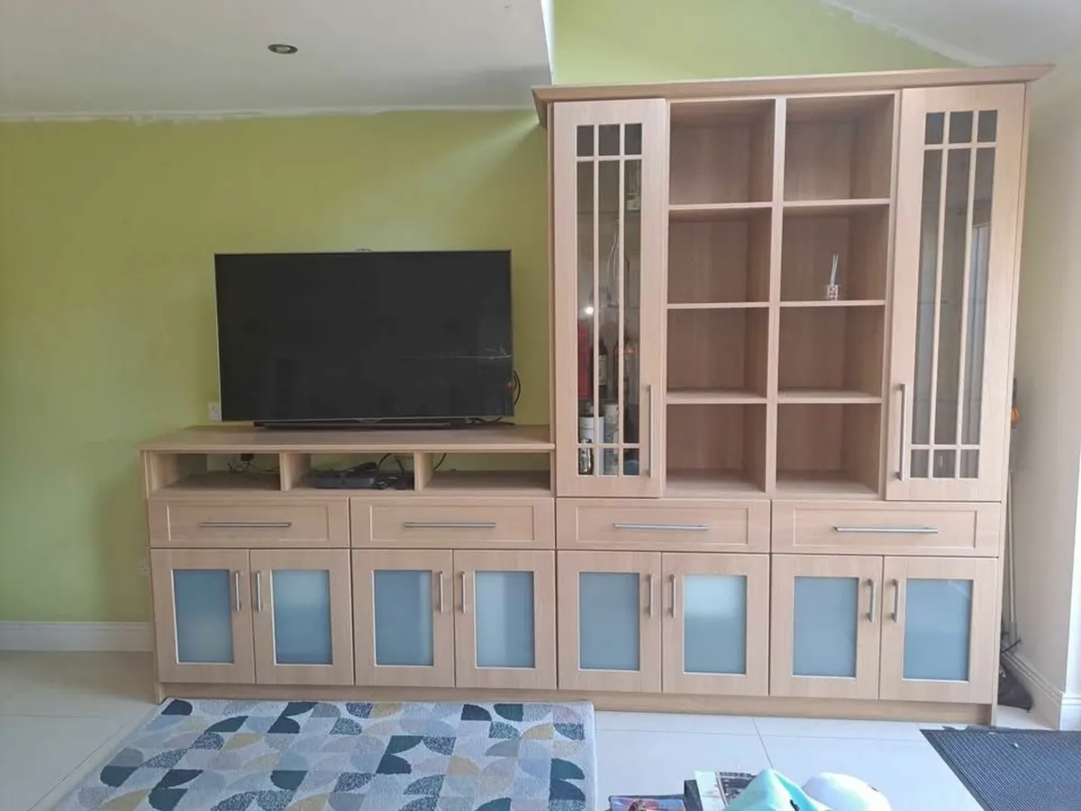 Cabinet - storage unit - Image 1