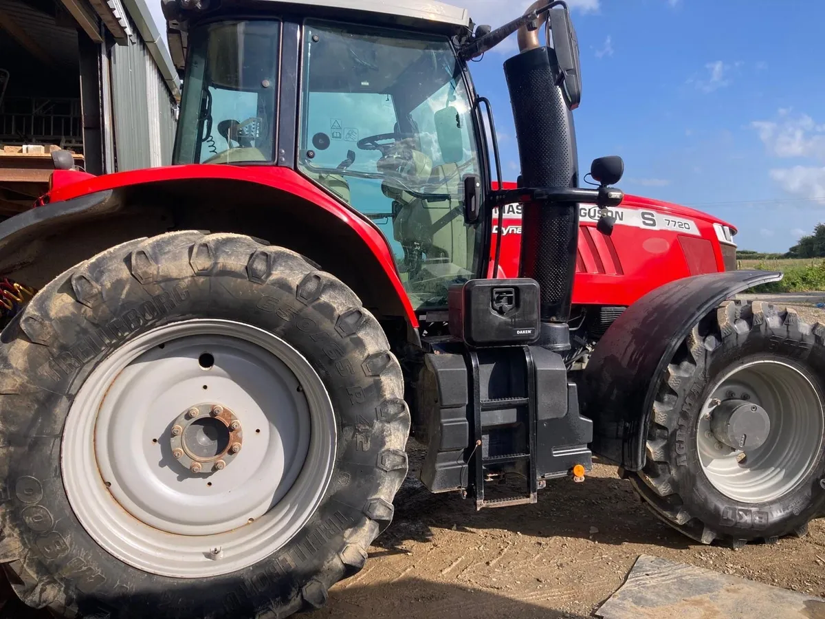 Massey Ferguson 7720 - Image 3