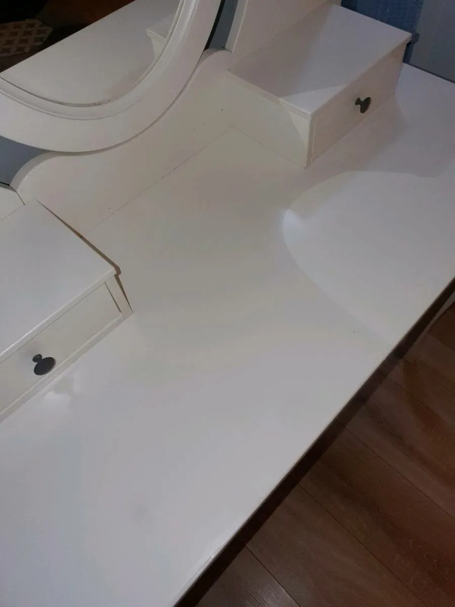 Dressing table + mirror - Image 2