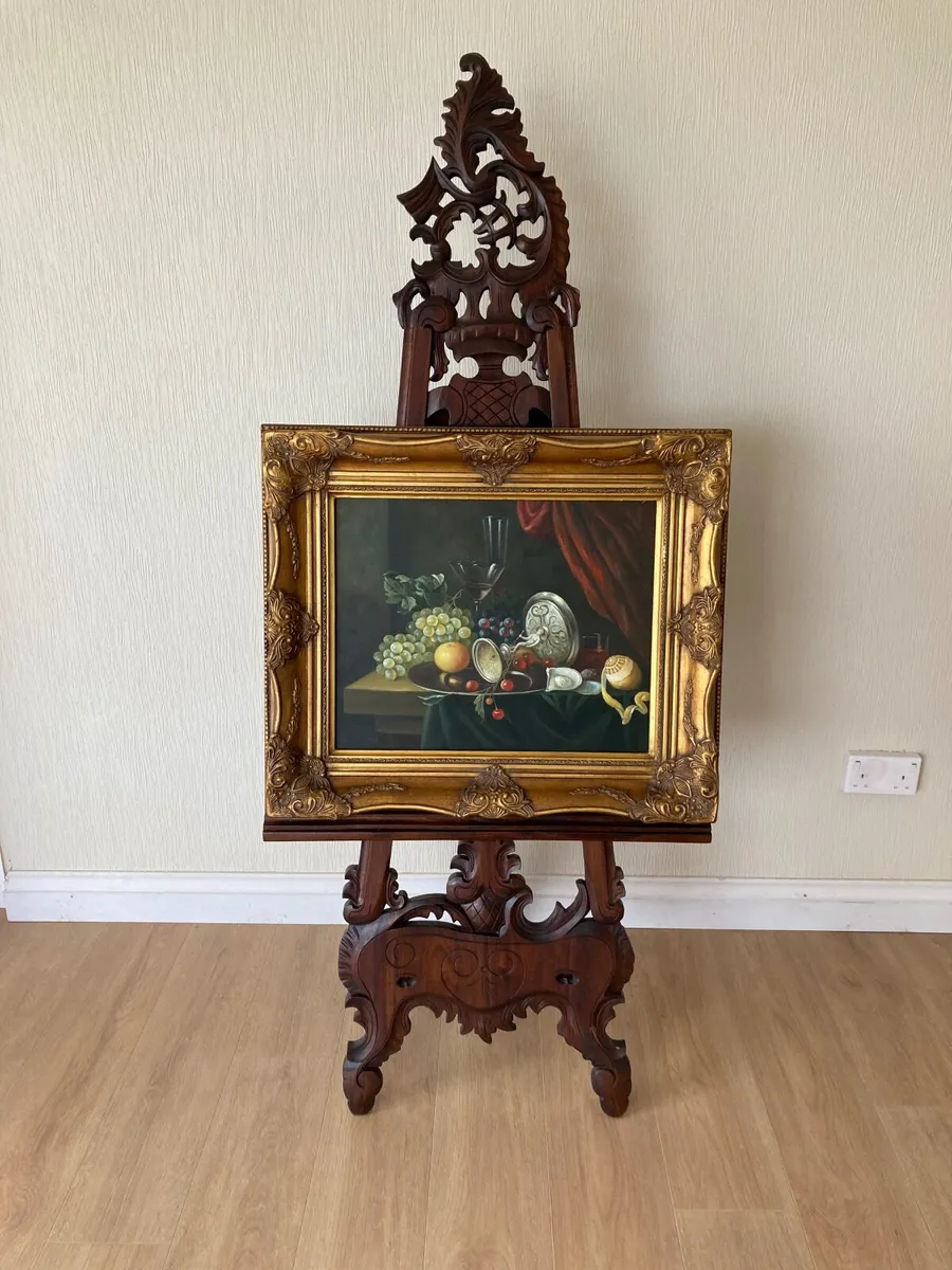 SOLID MAHOGANY FRENCH ANTIQUE STYLE CARVED EASEL - Image 1