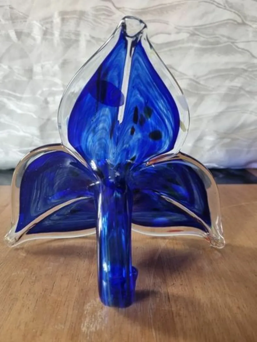 Large glass flower Murano Millefiori style - Image 4