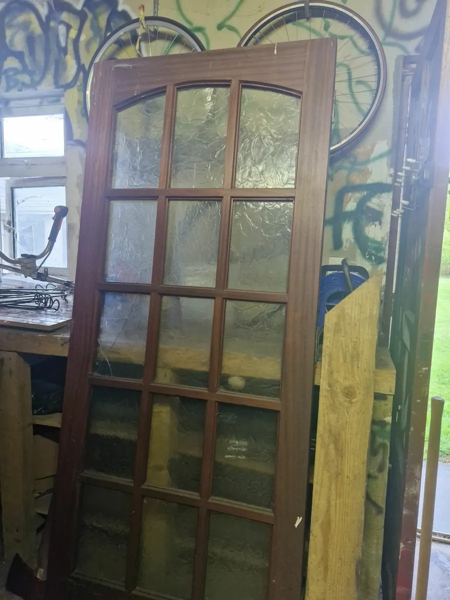 4  hardwood doors - €80 in total. - Image 2