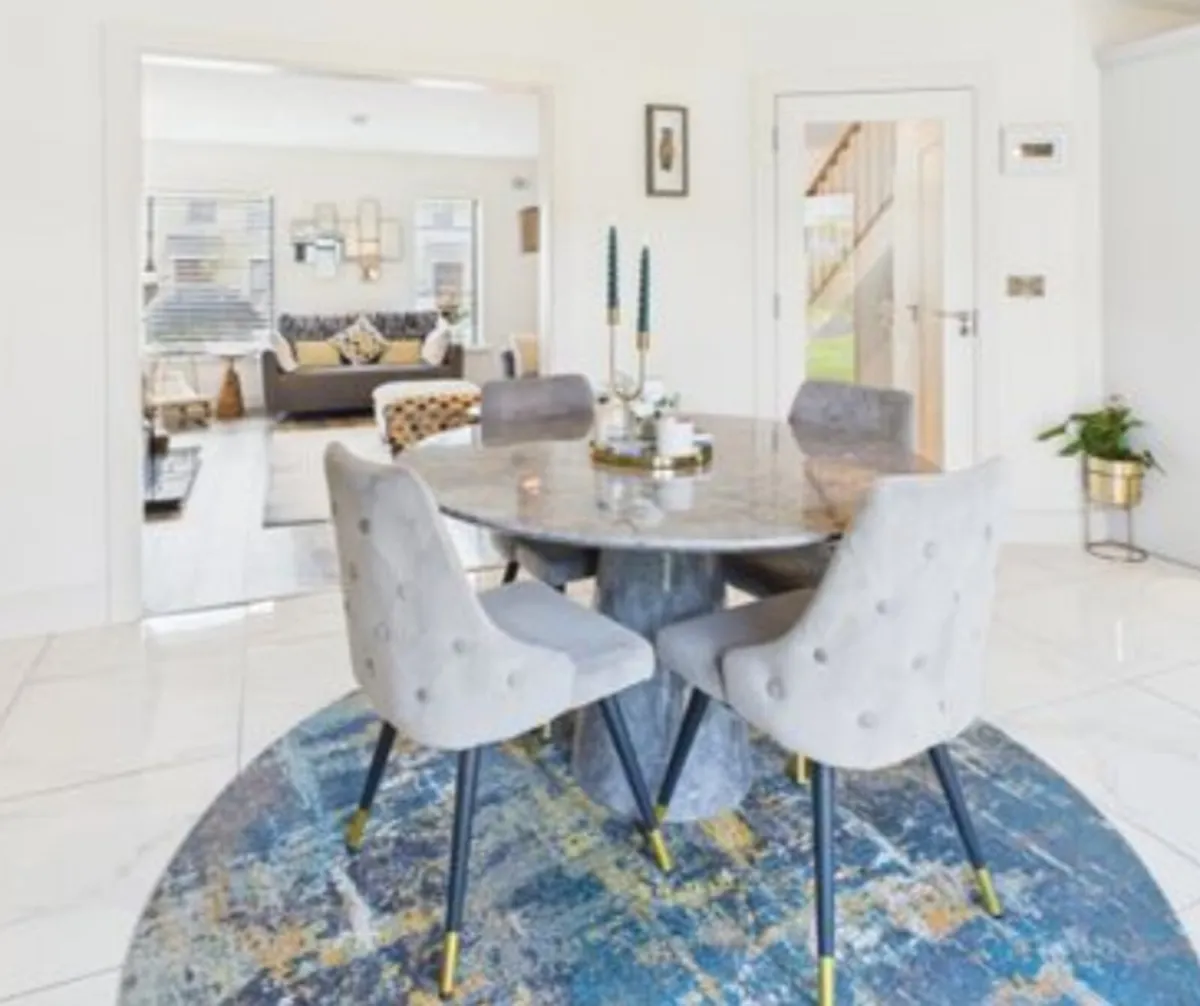 4 Dining Chairs & 2 matching Stools - Image 2