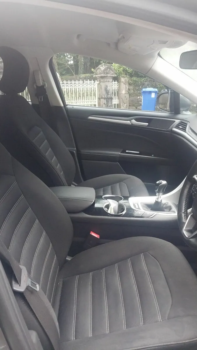 Ford Mondeo - Image 4