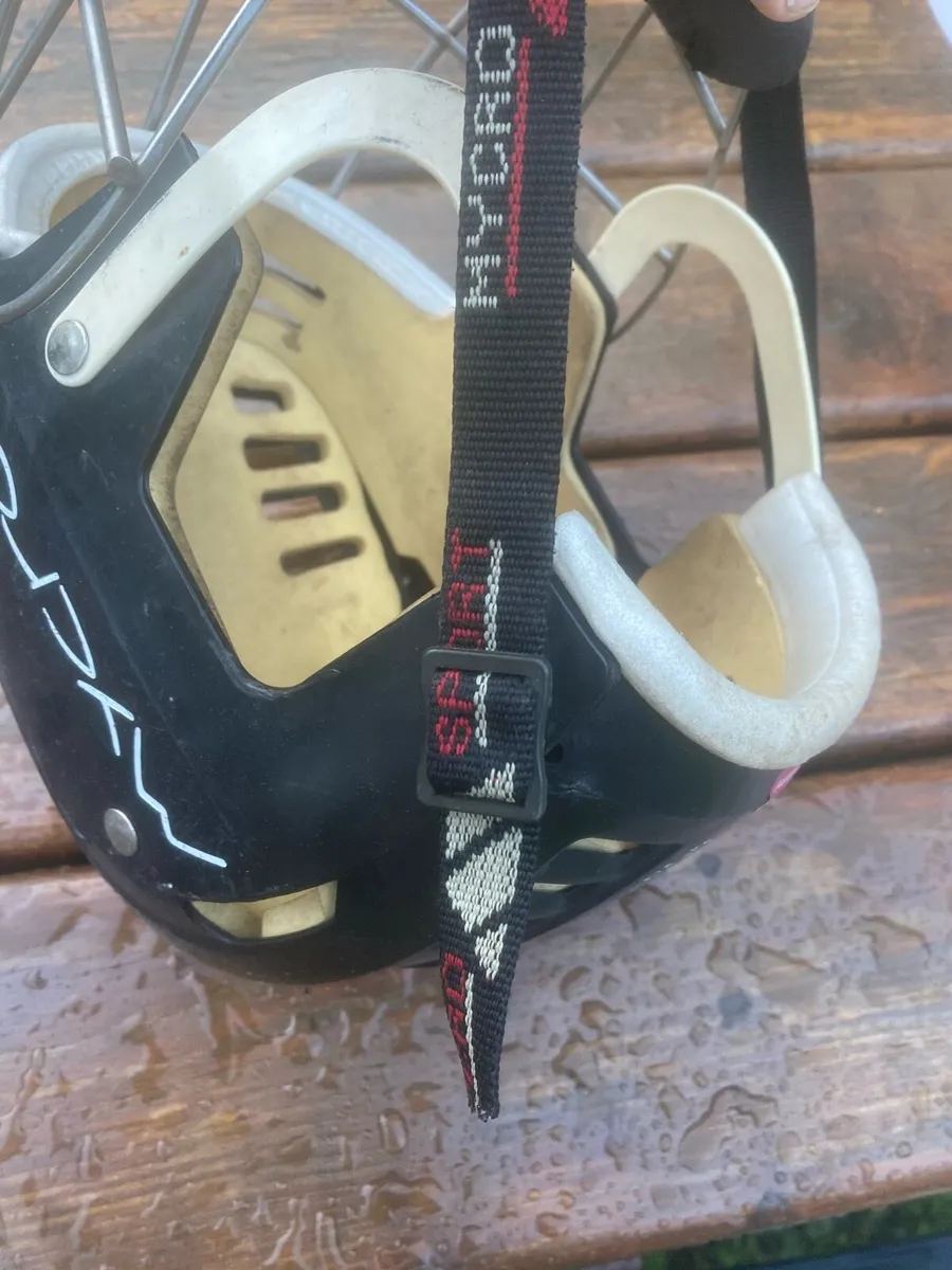 Oldstyle mycro helmet with oldstyle mycro straps - Image 1