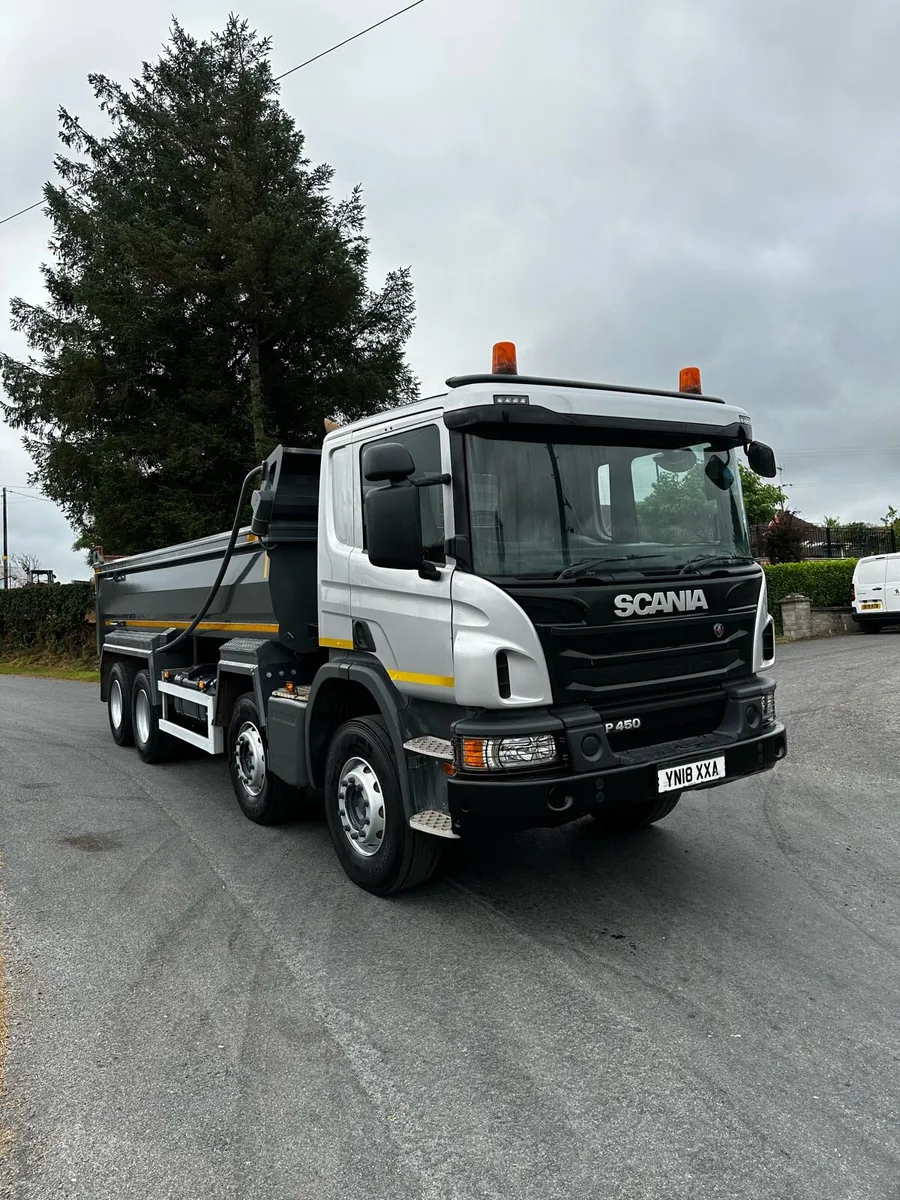 2018 Scania P450 Tipper - Image 1