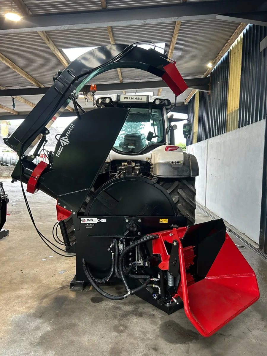 Farmi Forest ACR 15” Woodchipper - Image 1