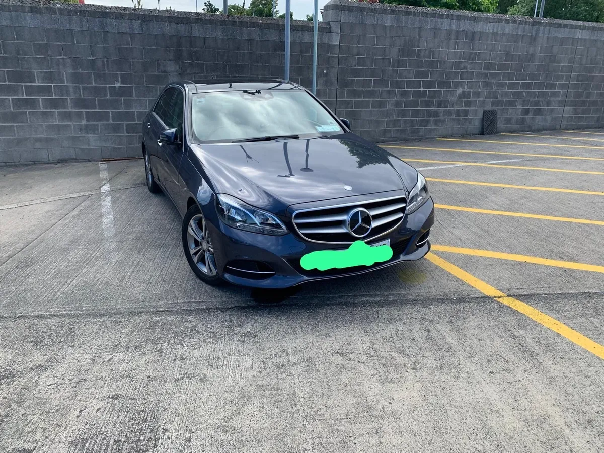 Mercedes E300 hybrid Blue-Tec - Image 2