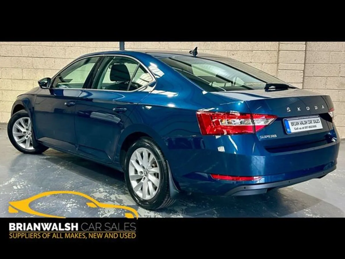 Skoda Superb Ambition 2.0 TDI 150HP 5DR - Image 3