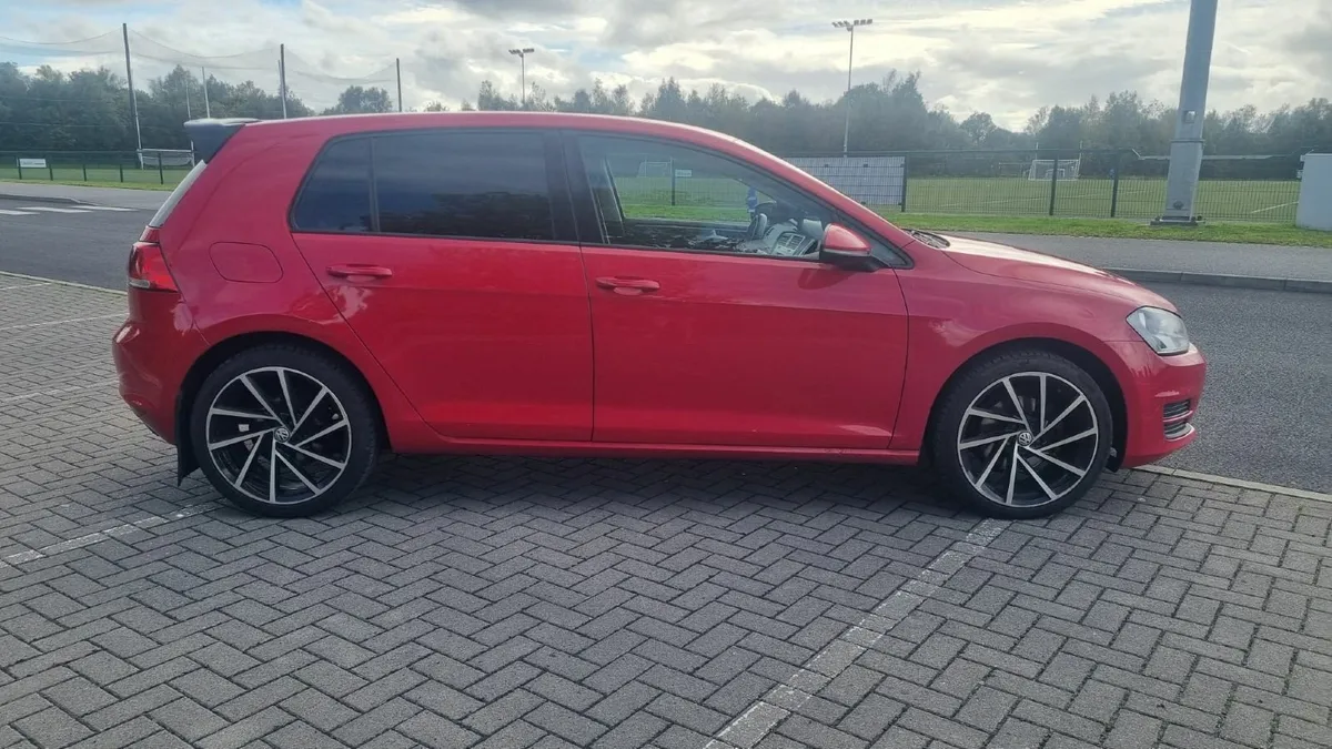 Volkswagen Golf 2013 - Image 4