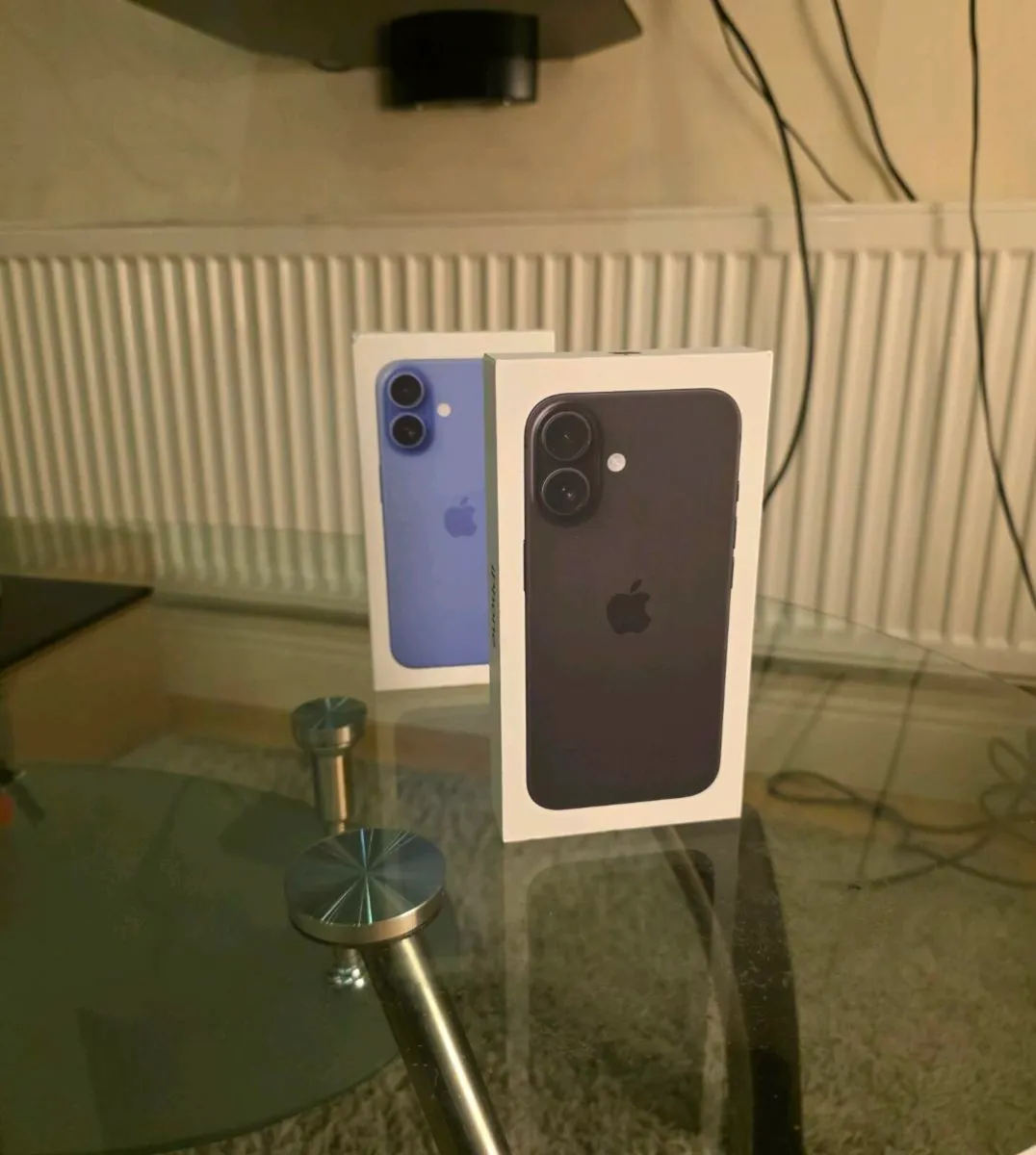 Apple Iphone 16 128GB - Image 1