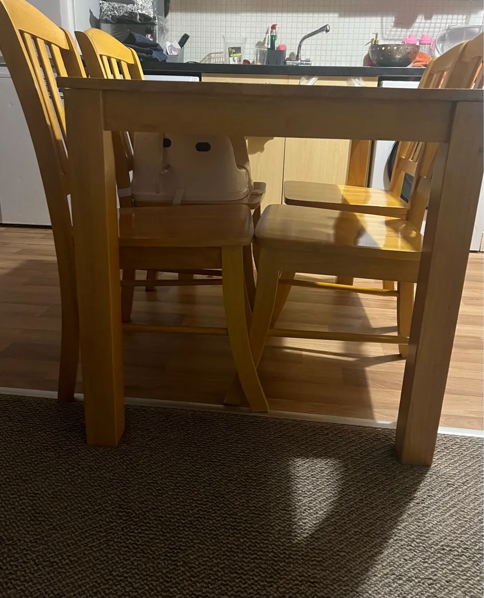 Dinner table + 4 chairs - Image 4