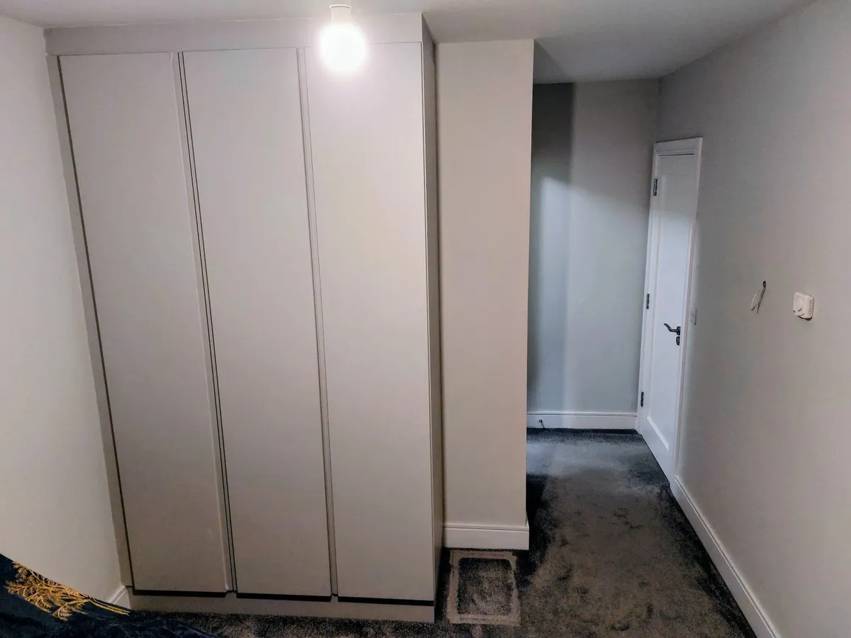 Wardrobe - Image 2