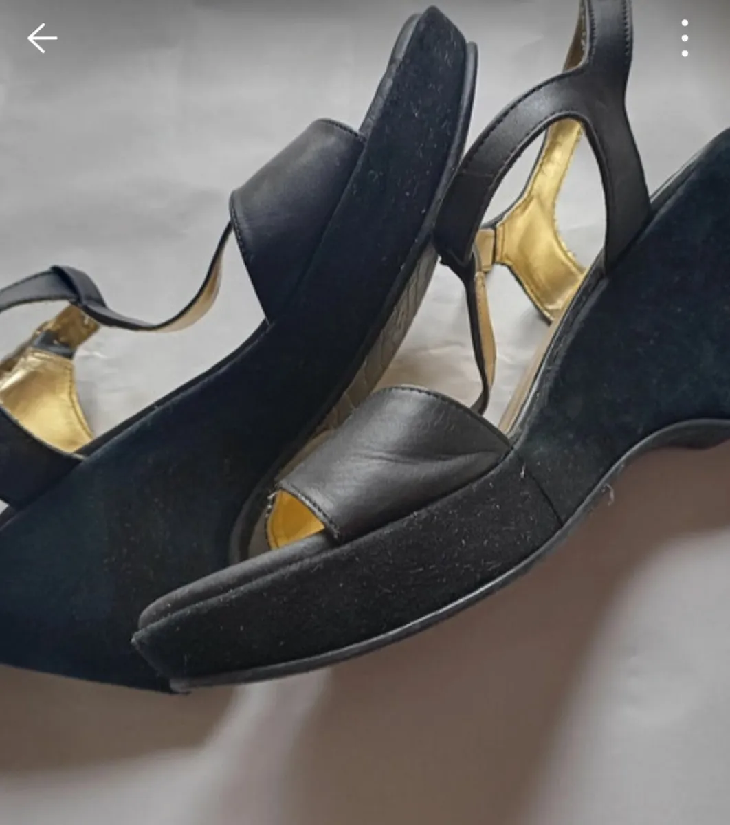 Shoes - Image 4