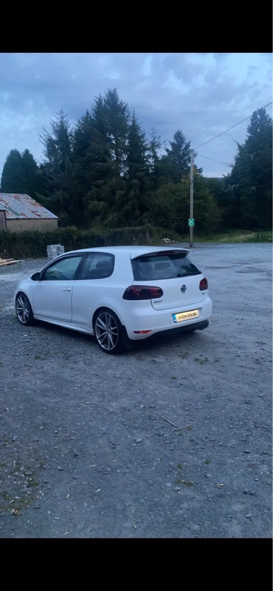 2011 3 Door 1.6 TDI VW Golf - Image 2