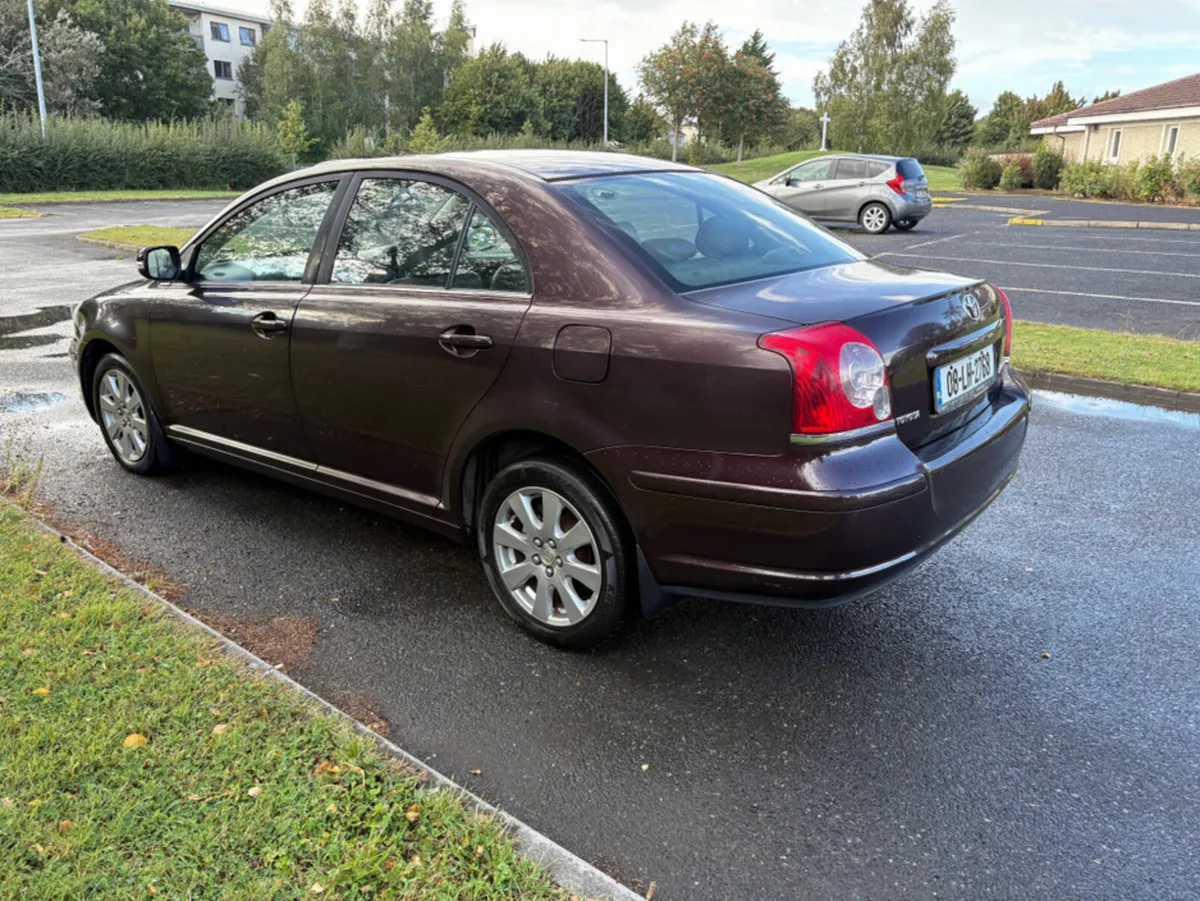 Toyota Avensis RC 1.8 LUNA AUTO - Image 4