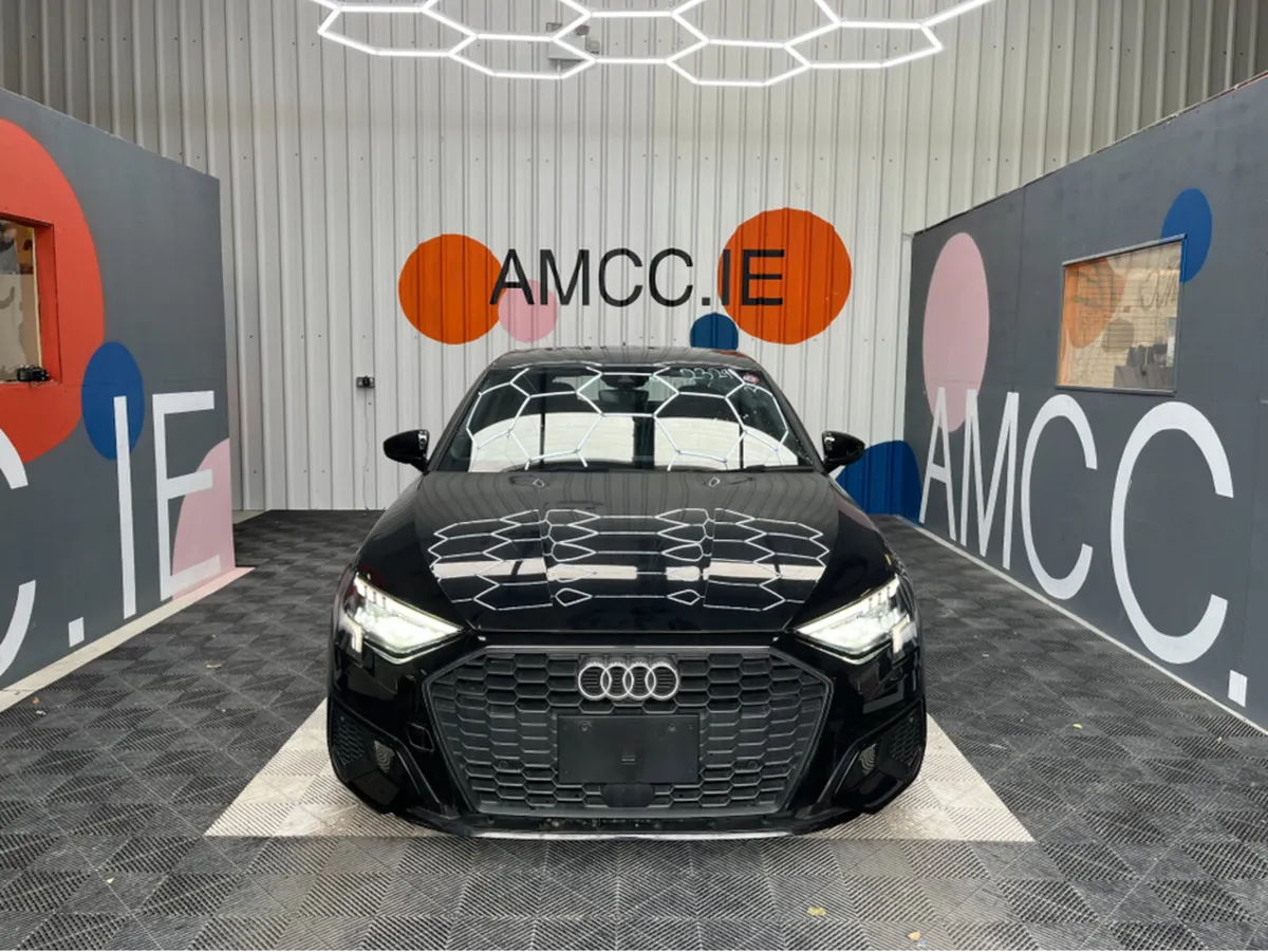 Audi A3 AUDI A3 AUTOMATIC 1.0 TFSI / 15k KMs / REV - Image 2
