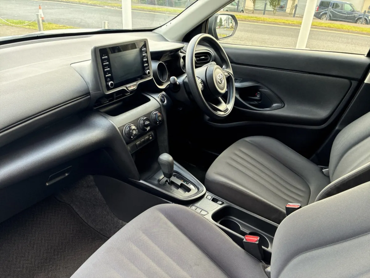 Toyota Yaris Cross 1.5L Petrol Automatic - Image 3
