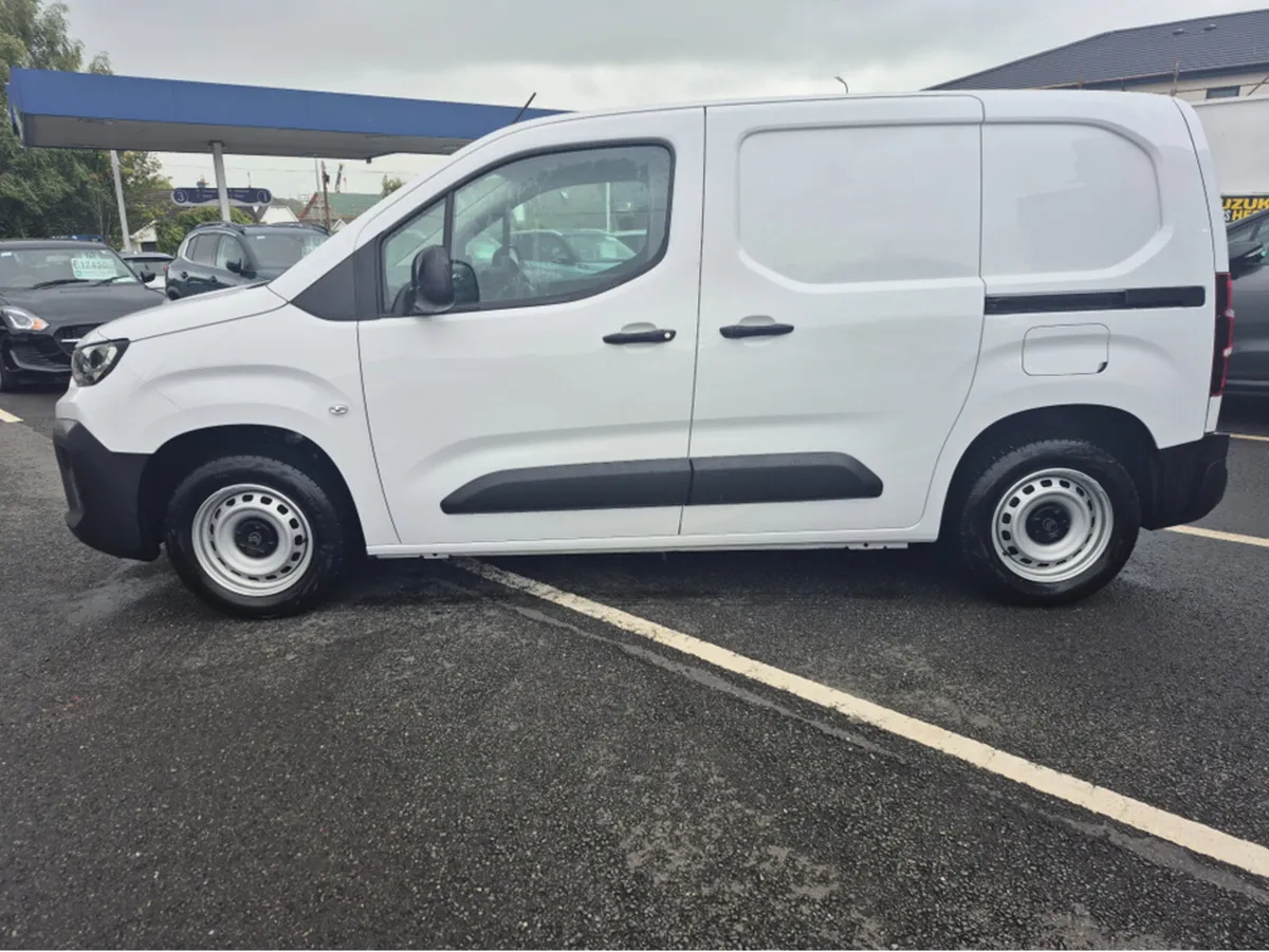 Citroen Berlingo LX PLUS HDI 100 MWB 650KG (PRICE - Image 4