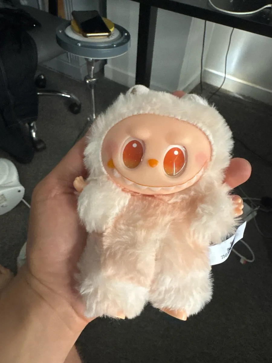 Labubu - Image 2