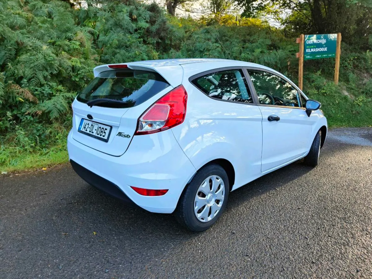 142 Ford Fiesta - Image 2