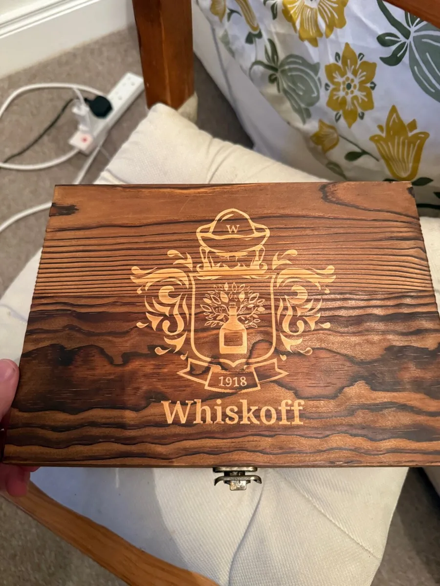 Whiskey gift set - Image 1