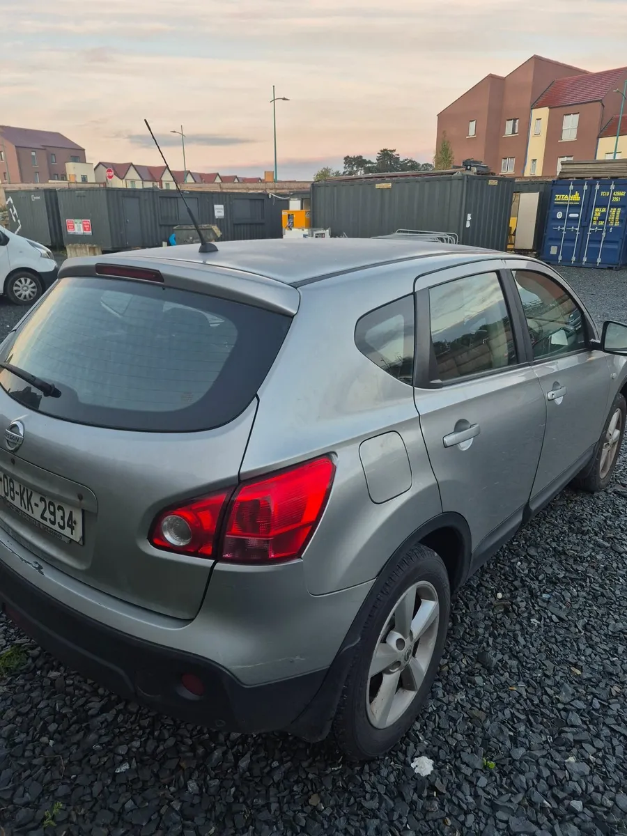 Nissan Qashqai 2008 - Image 4