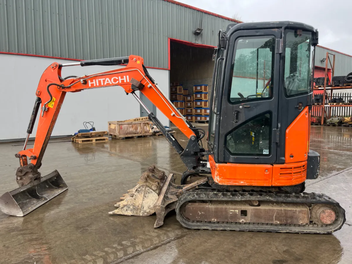 2016 Hitachi ZX26U-5A - Image 1