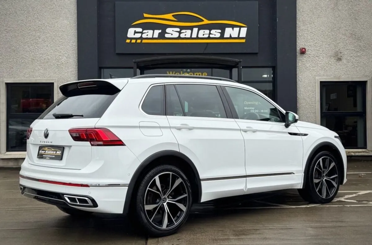Volkswagen Tiguan 2.0 TDI R-line SUV 5dr Diesel D - Image 3