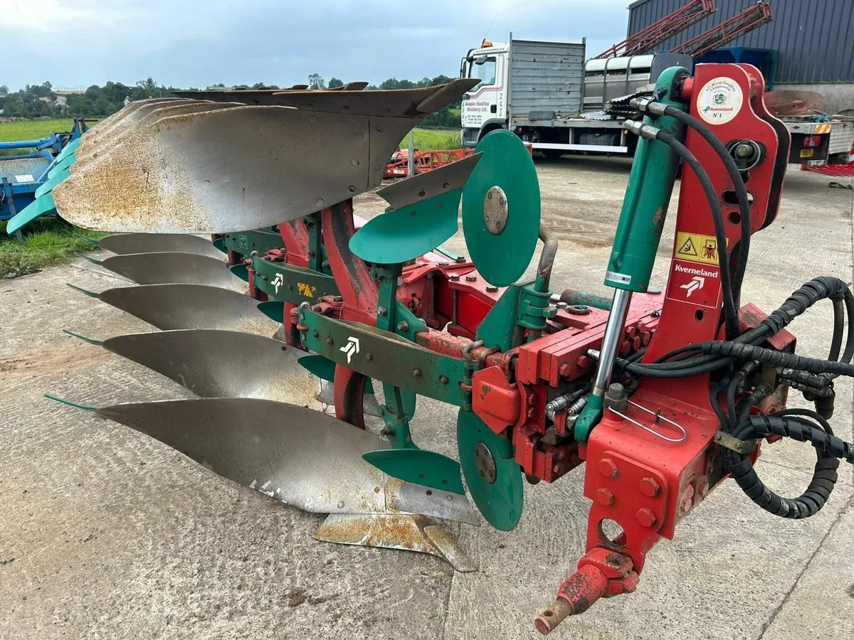 Kverneland ES85 plough - Image 3